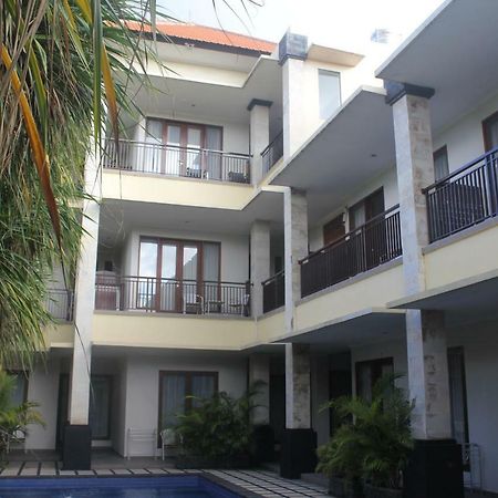 Suji Apartment Bali Buitenkant foto