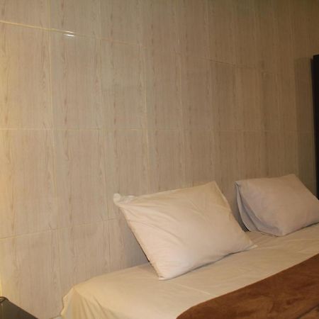 Suji Apartment Bali Buitenkant foto