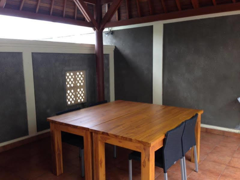 Suji Apartment Bali Buitenkant foto