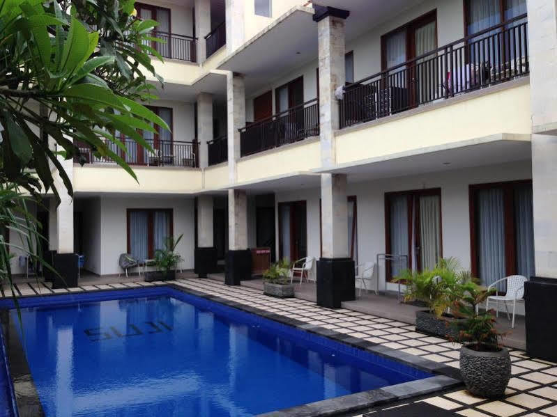 Suji Apartment Bali Buitenkant foto