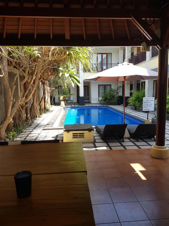 Suji Apartment Bali Buitenkant foto